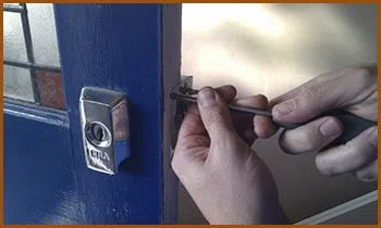 Interstate Locksmith Shop Boston, MA 617-294-6206 - 10-lock-smiths