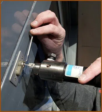 Interstate Locksmith Shop Boston, MA 617-294-6206 - 11-commercial-locksmith-service