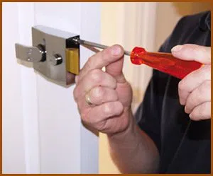 Interstate Locksmith Shop Boston, MA 617-294-6206 - 13-lock-replace