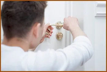 Interstate Locksmith Shop Boston, MA 617-294-6206 - 14-install-new-lock
