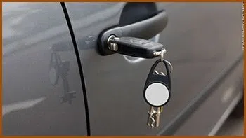 Interstate Locksmith Shop Boston, MA 617-294-6206 - 18-car-unlock